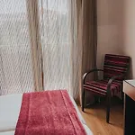 Coroa De 3*