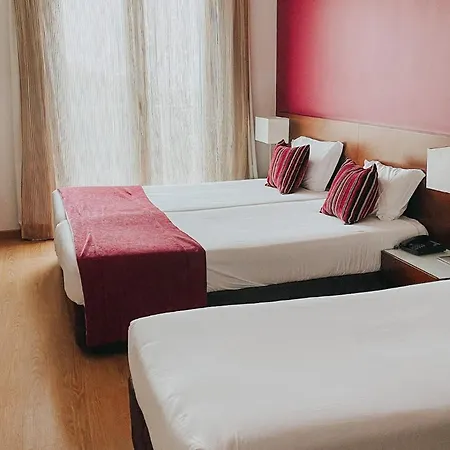 ホテル Coroa De 3*