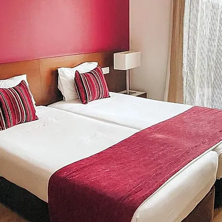 Hotel Coroa De